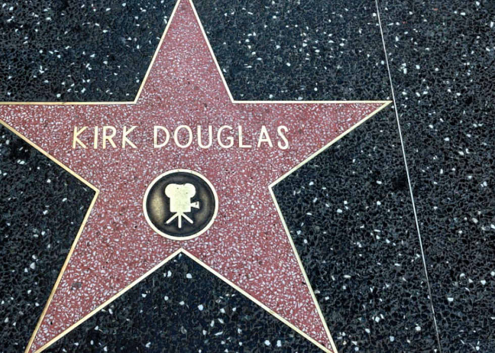 25 célébrités dont les stars ont été défigurées sur le  Walk of Fame  d Hollywood 