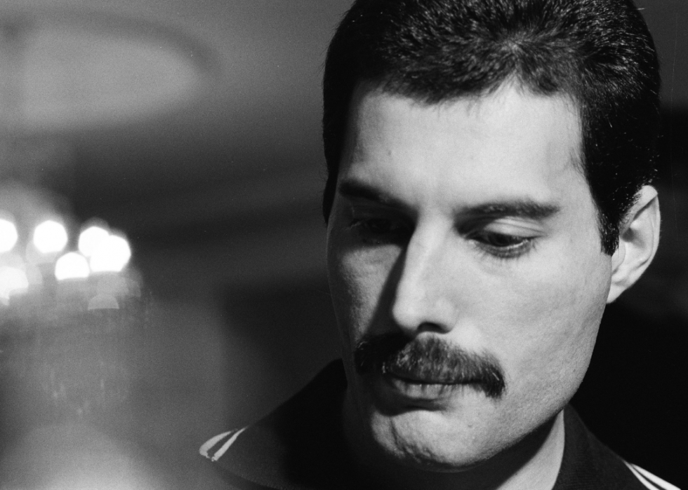 Freddie Mercury:L histoire de la vie que vous ne connaissez peut-être pas 