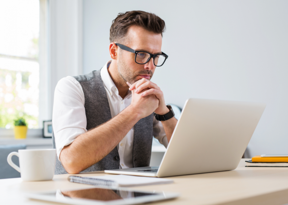 10 façons de prioriser votre santé mentale au travail 