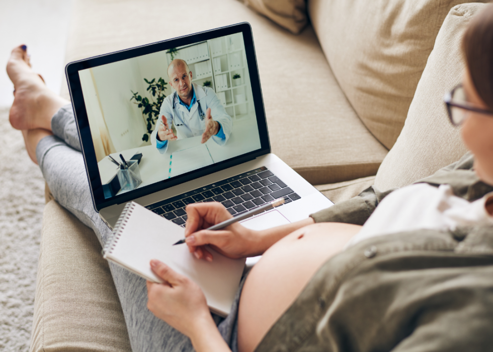 7 statistiques sur la façon dont les femmes ont utilisé la télésanté pendant la pandémie 