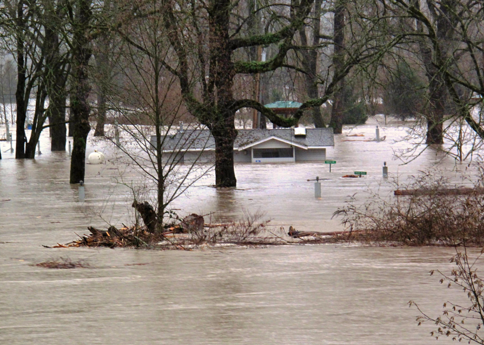 États les plus exposés au risque d inondation 