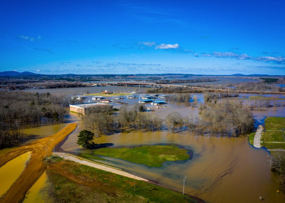 États les plus exposés au risque d inondation 