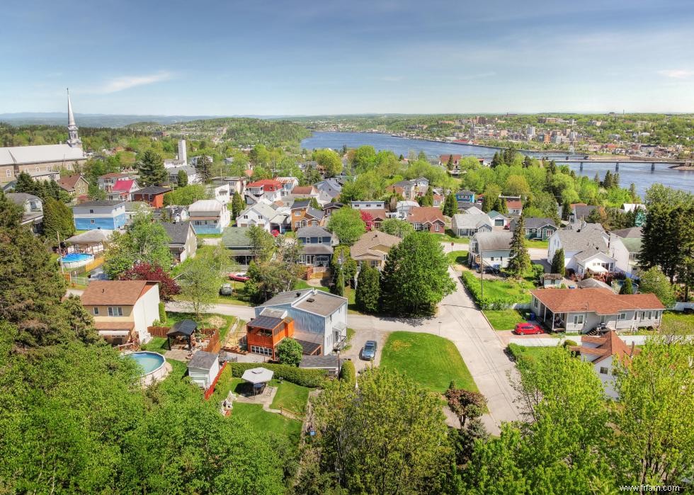 Endroits avec les revenus les plus élevés au Canada 