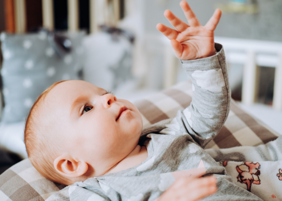 Les prénoms de bébé perdent en popularité au 21e siècle 