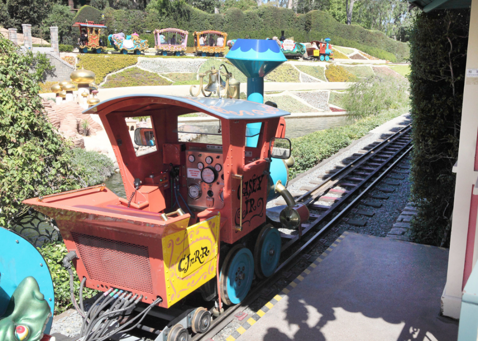 Les plus anciens manèges de Disneyland de 1955 à aujourd hui 