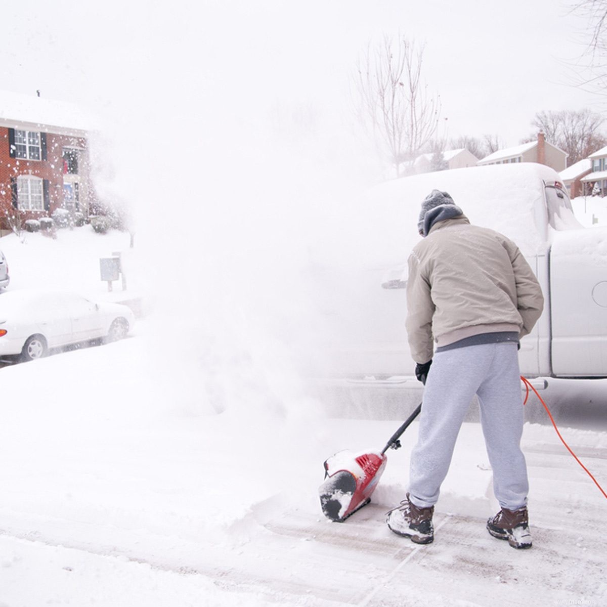 Ce que vous devez savoir avant d acheter une souffleuse à neige électrique 