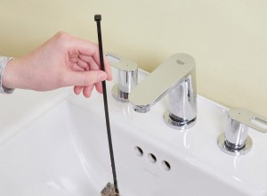 Nettoyant simple pour évier de salle de bain 