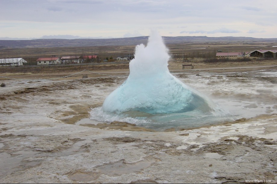 Une bulle d eau froide ralentit la fonte des glaciers islandais 