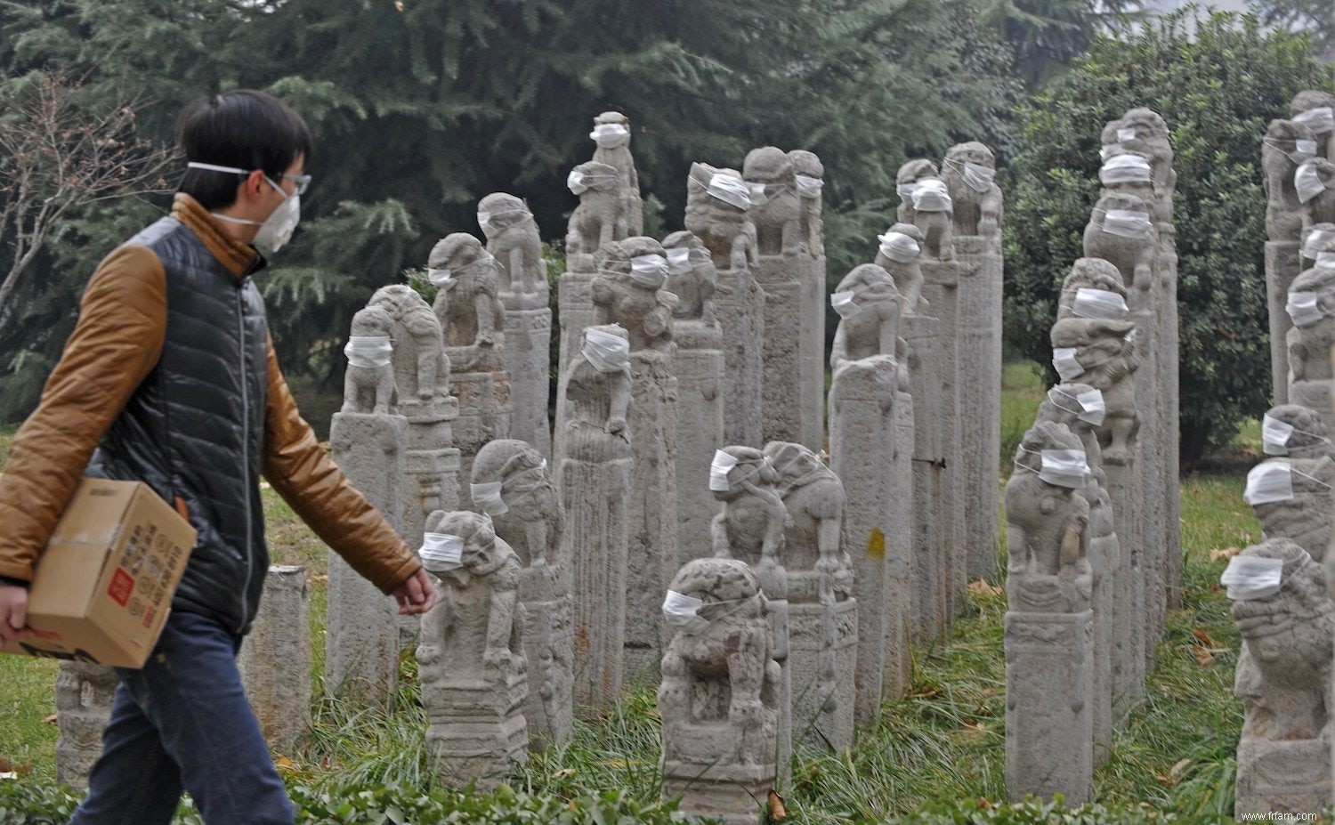 Ne vous laissez pas berner par la  tour anti-smog  de la Chine et d autres plans visant à éliminer les particules de l air 