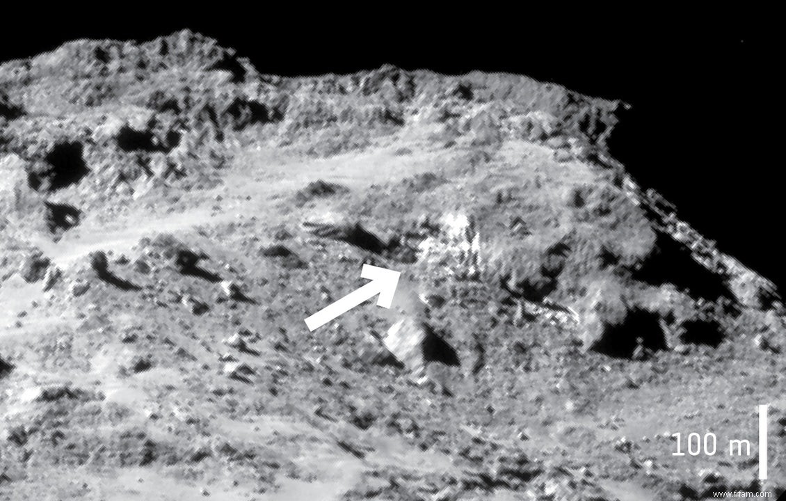 Glace de surface découverte sur la comète  67P  