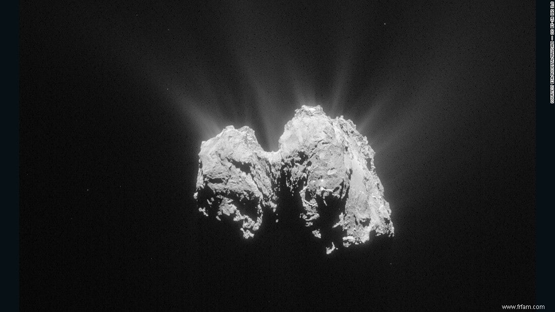 Explication trouvée pour la production d oxygène sur la comète Rosetta 