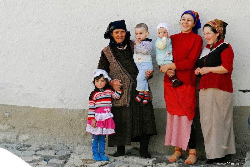 La structure familiale détermine la position des femmes 