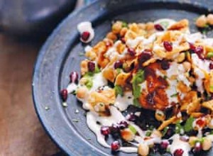 Recette Boulettes de lentilles avec pâte frite, yaourt et graines de grenade 