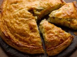 Les recettes de Yotam Ottolenghi pour le pithivier de pommes de terre et de topinambours, plus la recette de salade de nouilles de riz 