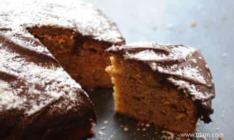 Recette du gâteau au gingembre macadamia de Dan Lepard avec glaçage lamington 