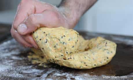 La recette du pain sandwich aux carottes et au sésame de Dan Lepard 