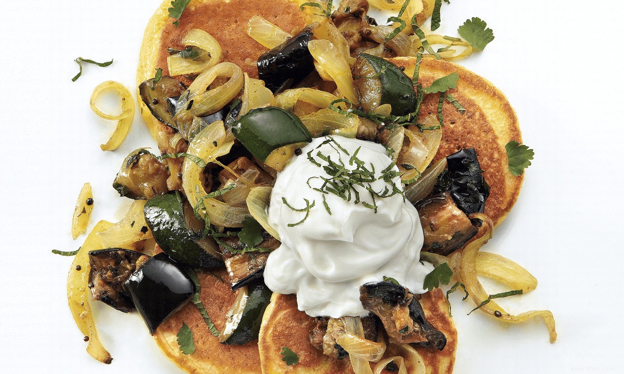 Pure poésie :les recettes de farine de pois chiches de Yotam Ottolenghi, de la farinata aux pancakes de pois chiches 