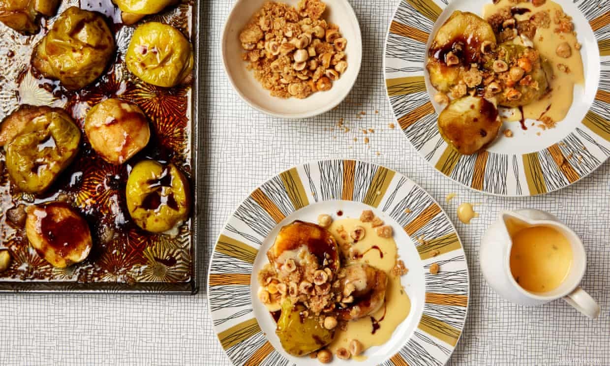 La cuisinière du week-end :les recettes de Thomasina Miers de röstis de céleri-rave au saumon fumé et de pommes au four avec crème de fenouil salé 