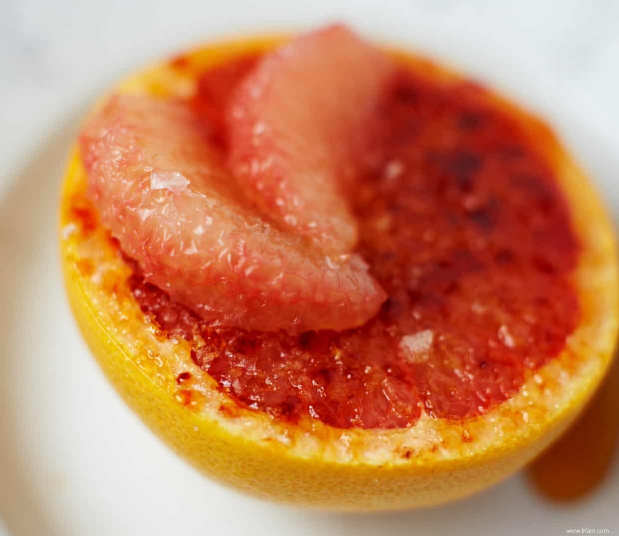 Les recettes de Claire Ptak de brûlée au pamplemousse rose et sorbet Campari 