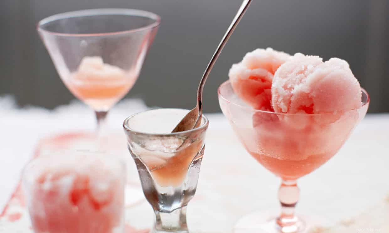 Les recettes de Claire Ptak de brûlée au pamplemousse rose et sorbet Campari 