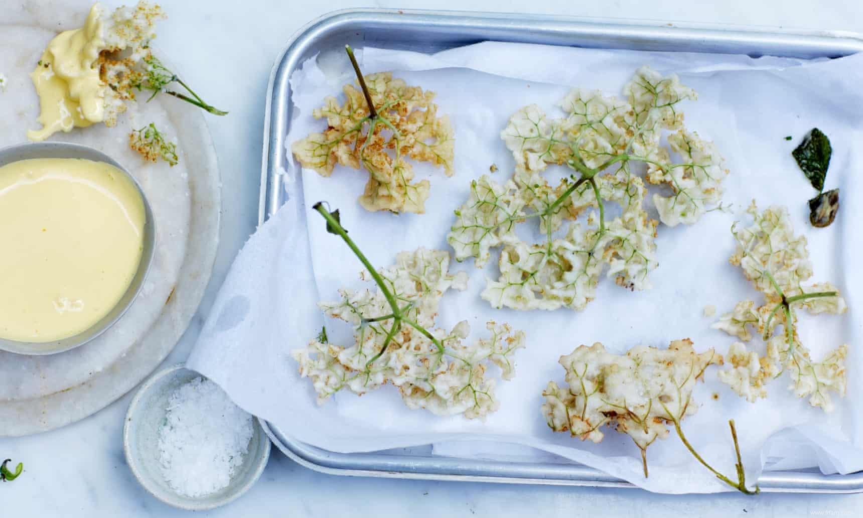 Les deux recettes de Claire Ptak à la fleur de sureau et sabayon 