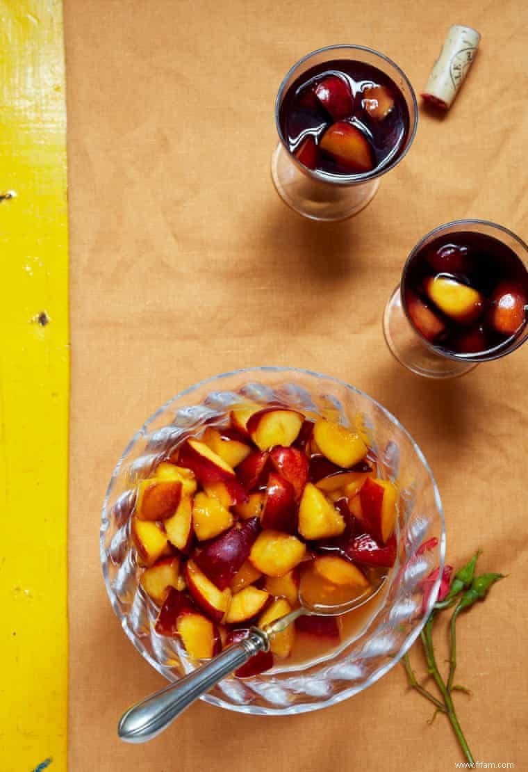 La recette du cordonnier aux nectarines et aux cerises de Claire Ptak 