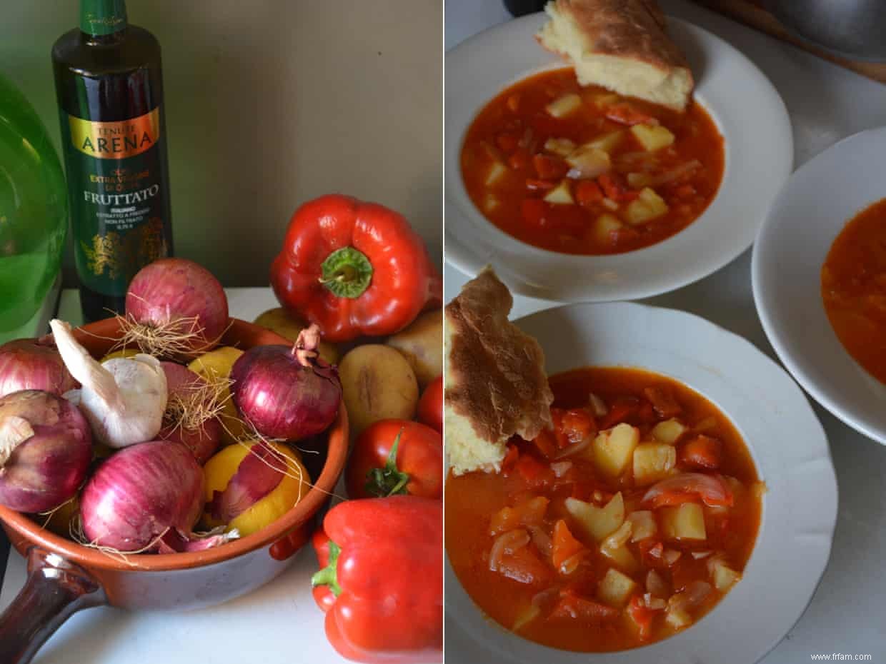 La recette de Rachel Roddy pour la soupe aux pommes de terre et aux poivrons rouges 