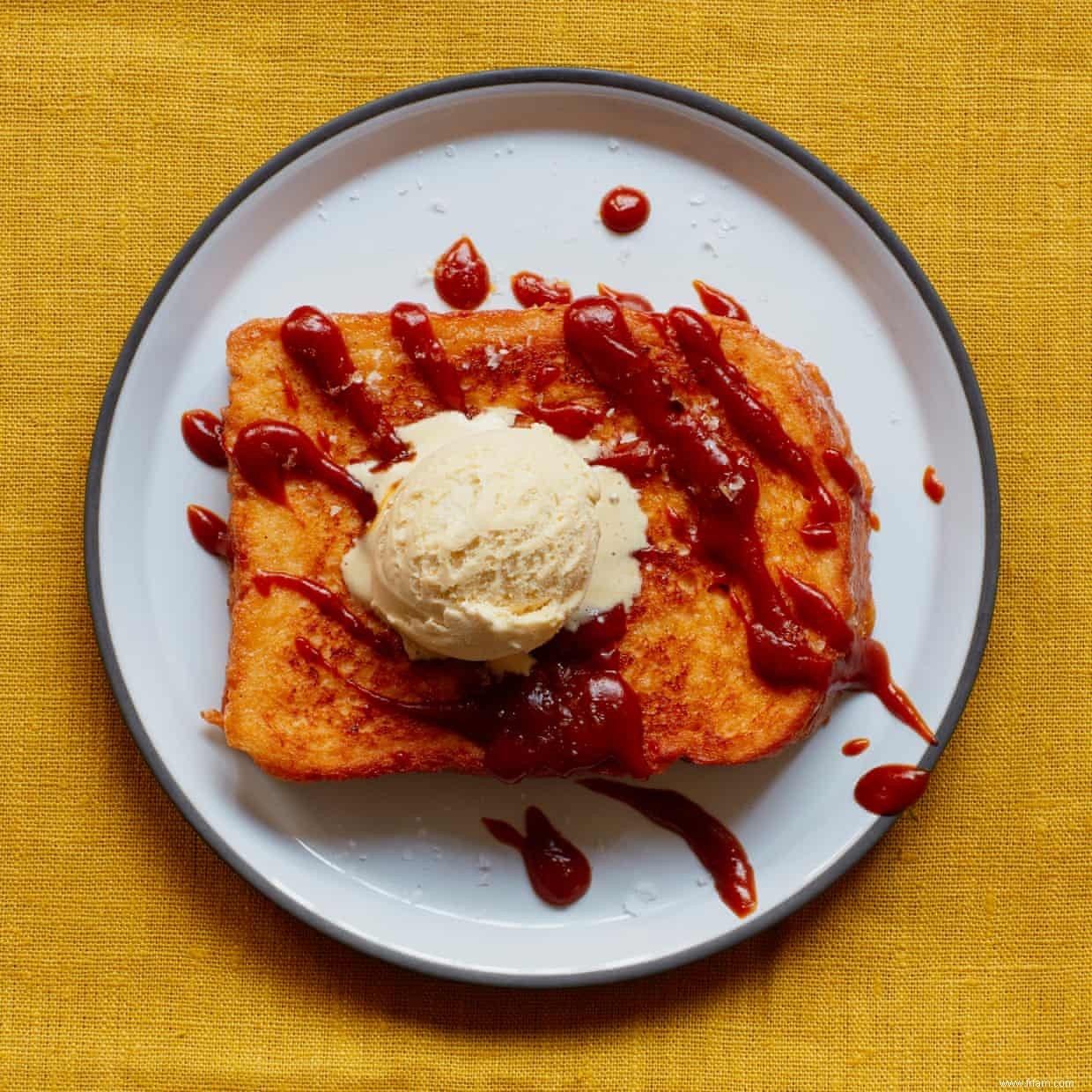 Recette de Thomasina Miers pour le pain perdu à la purée de potiron au caramel salé 