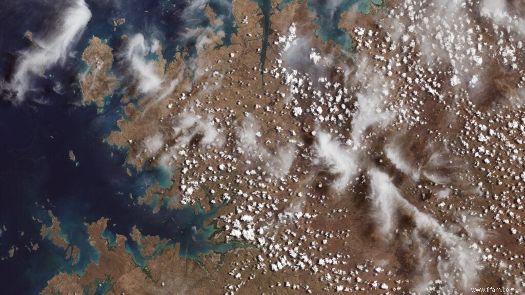 Le satellite Landsat 9 de la NASA renvoie ses premières images d un monde en mutation 