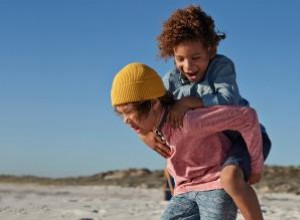 Plus de 80 surnoms de frère amusants qui font mouche 