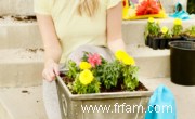 11 conseils faciles pour planter des pots de fleurs qui fleuriront 