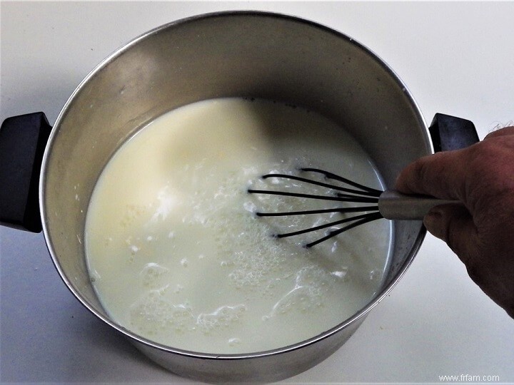 Comment faire du fromage mozzarella à partir de zéro 