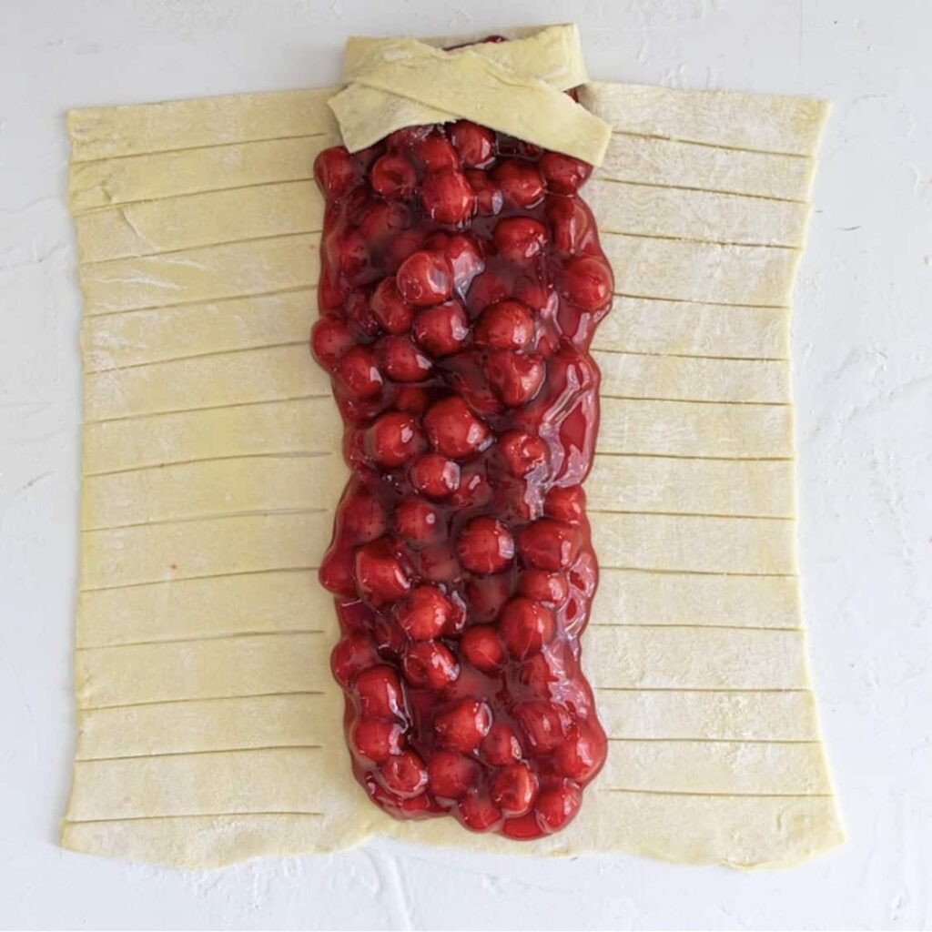 Strudel grille-pain aux cerises pour adultes 