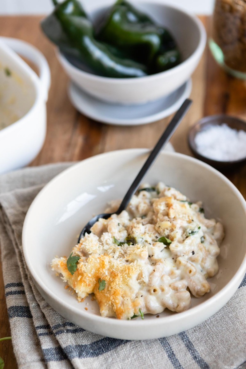 Macaroni au fromage Cheddar fort et Poblano rôti 