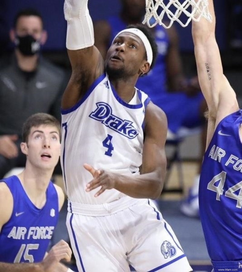 Top 25 de la pré-saison de basket-ball de la NCAA 2021-2022 