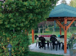 Monter une gloriette façon kiosque